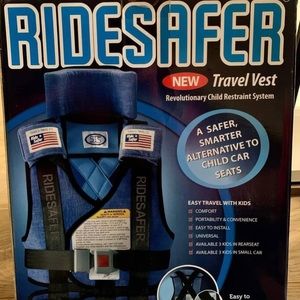 Ridesafer Child’s Safety Travel Vest  size small